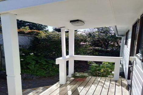 Photo of property in 2/32 Kenneth Hopper Place, Manly, Whangaparaoa, 0930