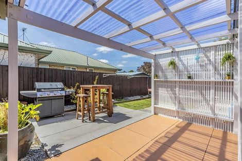 Photo of property in 75a Farquhars Road, Redwood, Christchurch, 8051