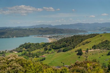Photo of property in 57 Tarapatiki Drive, Whitianga, 3510