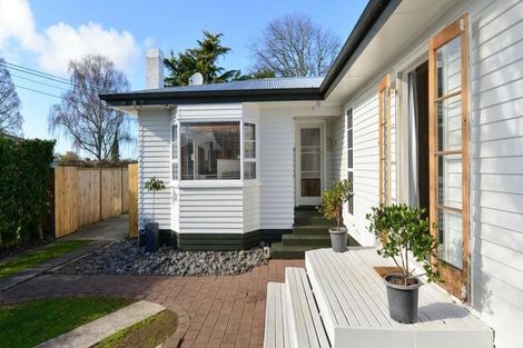 Photo of property in 10 Vardon Road, St Andrews, Hamilton, 3200