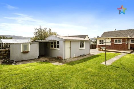 Photo of property in 16 Cleland Crescent, Naenae, Lower Hutt, 5011