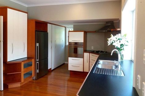 Photo of property in 72 Cashmere Avenue, Khandallah, Wellington, 6035