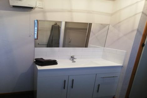 Photo of property in 20b Crombie Street, Gore, 9710