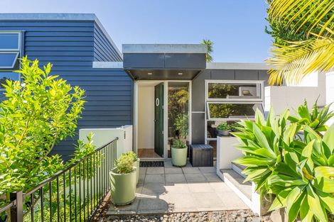 Photo of property in 18 Pine Grove, Tairua, 3508