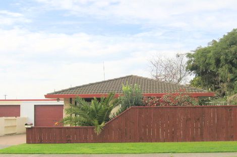 Photo of property in 4 Kupe Avenue, Mount Maunganui, 3116