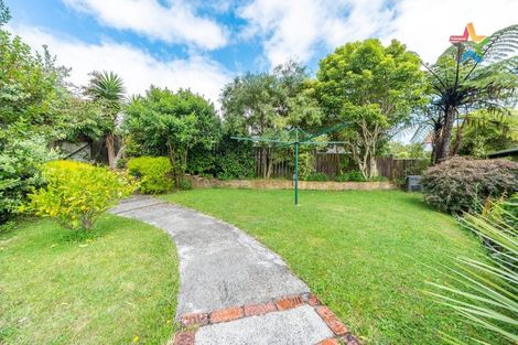 Photo of property in 34 Fenchurch Grove, Stokes Valley, Lower Hutt, 5019