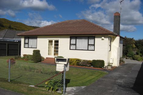 Photo of property in 19 Burden Avenue, Wainuiomata, Lower Hutt, 5014