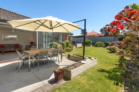 Photo of property in 66 Carrington Drive, Papamoa Beach, Papamoa, 3118