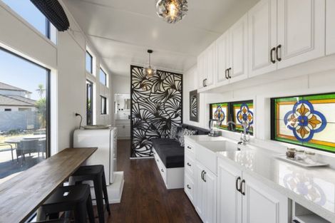 Photo of property in 184 Paetawa Road, Peka Peka, Waikanae, 5391