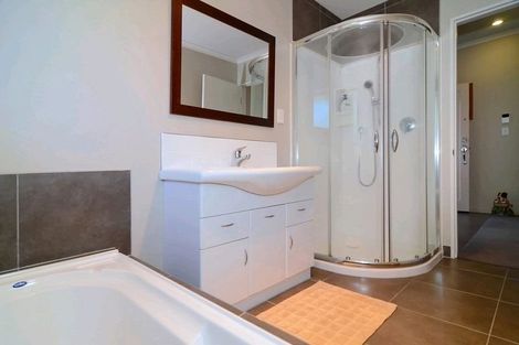 Photo of property in 198a Blenheim Road, Riccarton, Christchurch, 8041