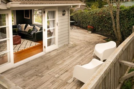 Photo of property in 41 Bassett Road, Johnsonville, Wellington, 6037