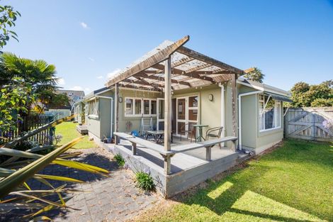 Photo of property in 9 Woodgate Court, Fitzherbert, Palmerston North, 4410