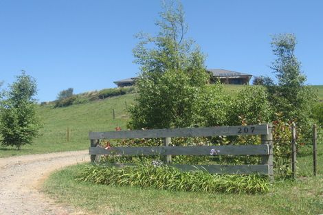 Photo of property in 207 Roydon Downs Road, Paengaroa, Te Puke, 3189