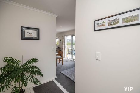 Photo of property in 229 Mark Avenue, Grenada Village, Wellington, 6037