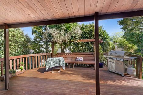 Photo of property in 64 Seabrook Avenue, New Lynn, Auckland, 0600