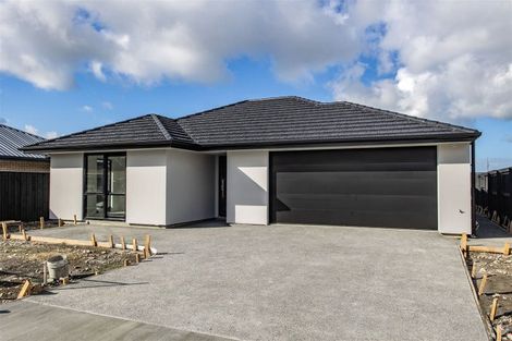 Photo of property in 40 Mehrtens Crescent, Woodend, 7691