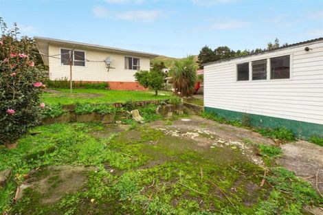 Photo of property in 57 Arahura Crescent, Waitangirua, Porirua, 5024