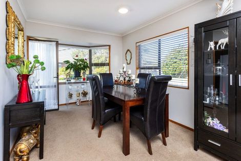 Photo of property in 1/7 Gerald Stokes Avenue, Helensville, 0800
