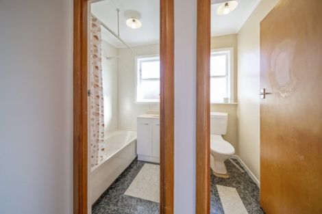 Photo of property in 44 Celia Street, Stratford, 4332