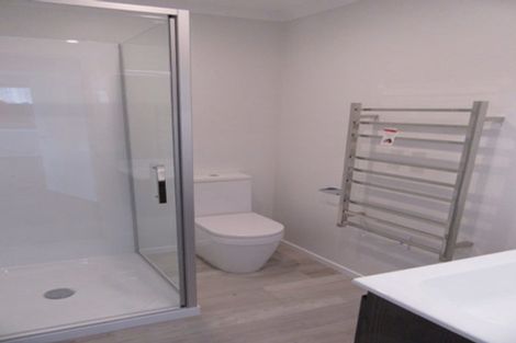 Photo of property in 54 Mawai Hakona Drive, Wallaceville, Upper Hutt, 5018