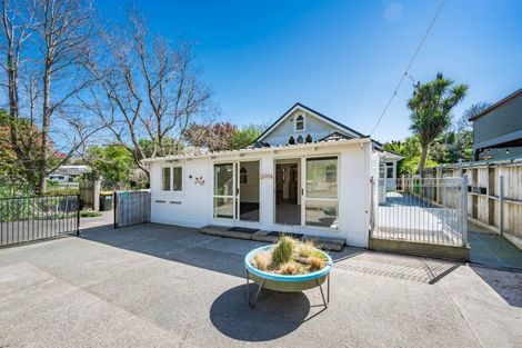 Photo of property in 9 Glen Road, Raumati South, Paraparaumu, 5032