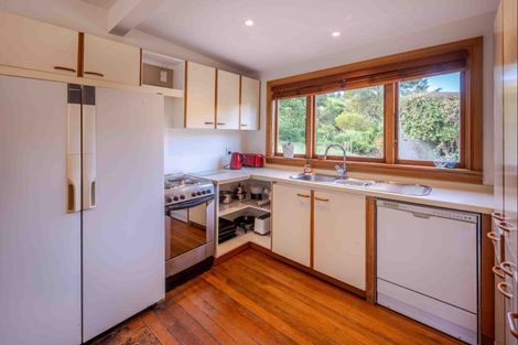 Photo of property in 118 Wharf Road, Pigeon Bay, 7583