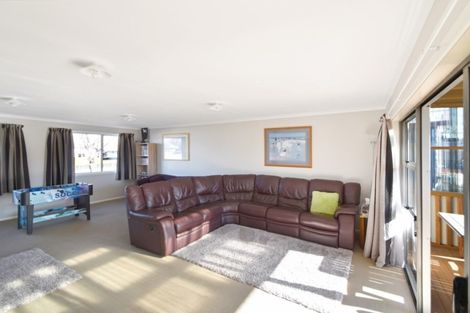 Photo of property in 18 Falstone Crescent, Twizel, 7901