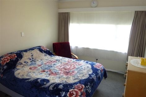 Photo of property in 5/25 Mount Albert Road, Mount Albert, Auckland, 1025