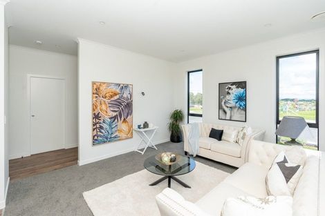 Photo of property in 23 Taahunui Rise, Peacocke, Hamilton, 3206