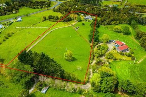 Photo of property in 21 Young Access, Dairy Flat, Silverdale, 0992