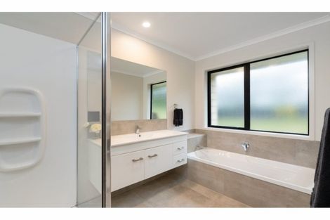 Photo of property in 11 Bernies Way, Ohauiti, Tauranga, 3112