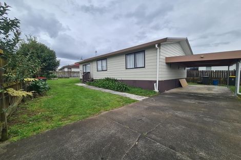Photo of property in 1/22 Etherton Drive, Weymouth, Auckland, 2103