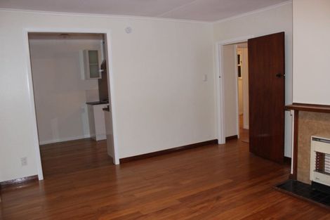 Photo of property in 43 Manawatu Street, Hokowhitu, Palmerston North, 4410