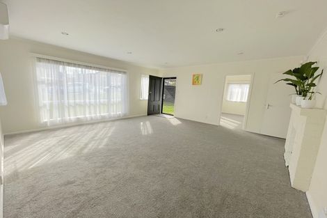 Photo of property in 138 Barrack Road, Mount Wellington, Auckland, 1060