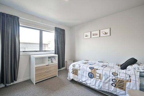 Photo of property in 16 Arklow Place, Flaxmere, Hastings, 4120