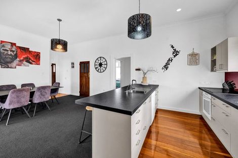 Photo of property in 21 Maire Street, Hawera, 4610