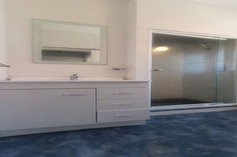 Photo of property in 125 Waiwhetu Road, Waterloo, Lower Hutt, 5011