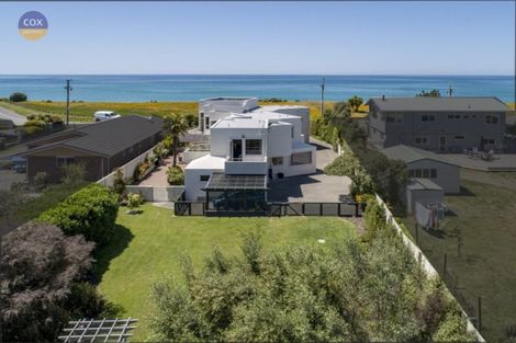 Photo of property in 28 Le Quesne Road, Bay View, Napier, 4104