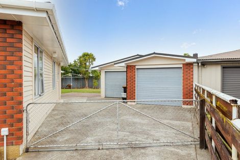 Photo of property in 30 Battersea Place, Roslyn, Palmerston North, 4414