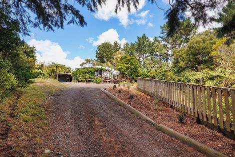 Photo of property in 303 Kahuterawa Road, Linton, Palmerston North, 4472