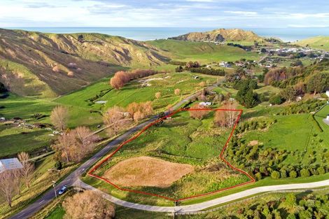 Photo of property in 121 Wheatstone Road, Wainui, Gisborne, 4073