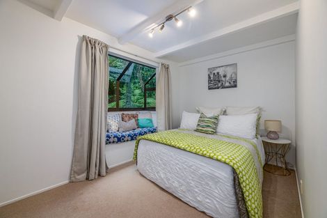 Photo of property in 576c South Titirangi Road, Titirangi, Auckland, 0604
