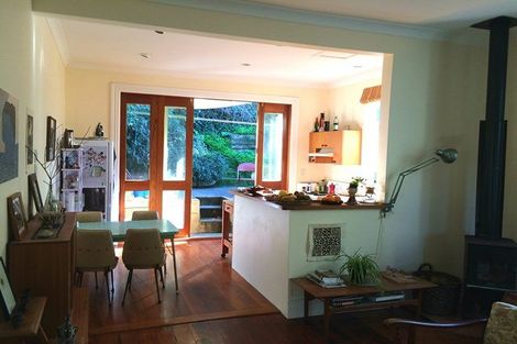 Photo of property in 100 Rolleston Street, Mount Cook, Wellington, 6021