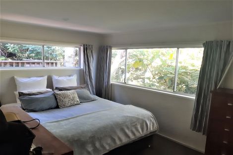 Photo of property in 31 Glencourt Place, Glenfield, Auckland, 0629