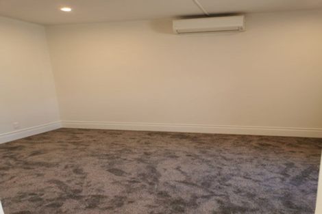 Photo of property in 4/141 Colwill Road, Massey, Auckland, 0614