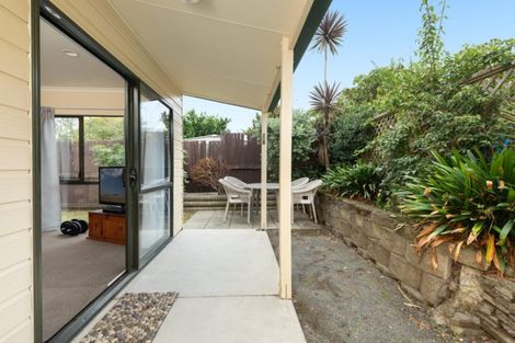 Photo of property in 22 Garnet Drive, Papamoa Beach, Papamoa, 3118