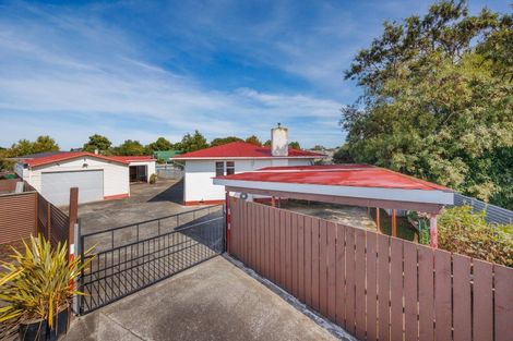 Photo of property in 34 Ruamahanga Crescent, Terrace End, Palmerston North, 4410