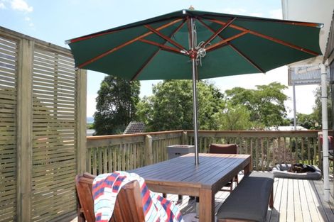 Photo of property in 12 Hardy Place, Cooks Beach, Whitianga, 3591