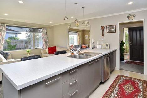 Photo of property in 40 Richill Street, Belfast, Christchurch, 8051