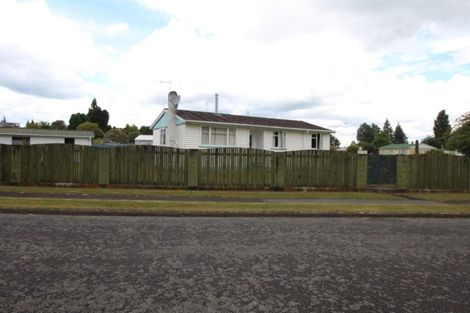 Photo of property in 19 Melrose Place, Tokoroa, 3420
